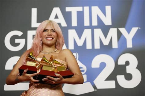 De Grammy Awards 2023: een muzikaal triomf voor de Colombiaanse zangeres Karol G